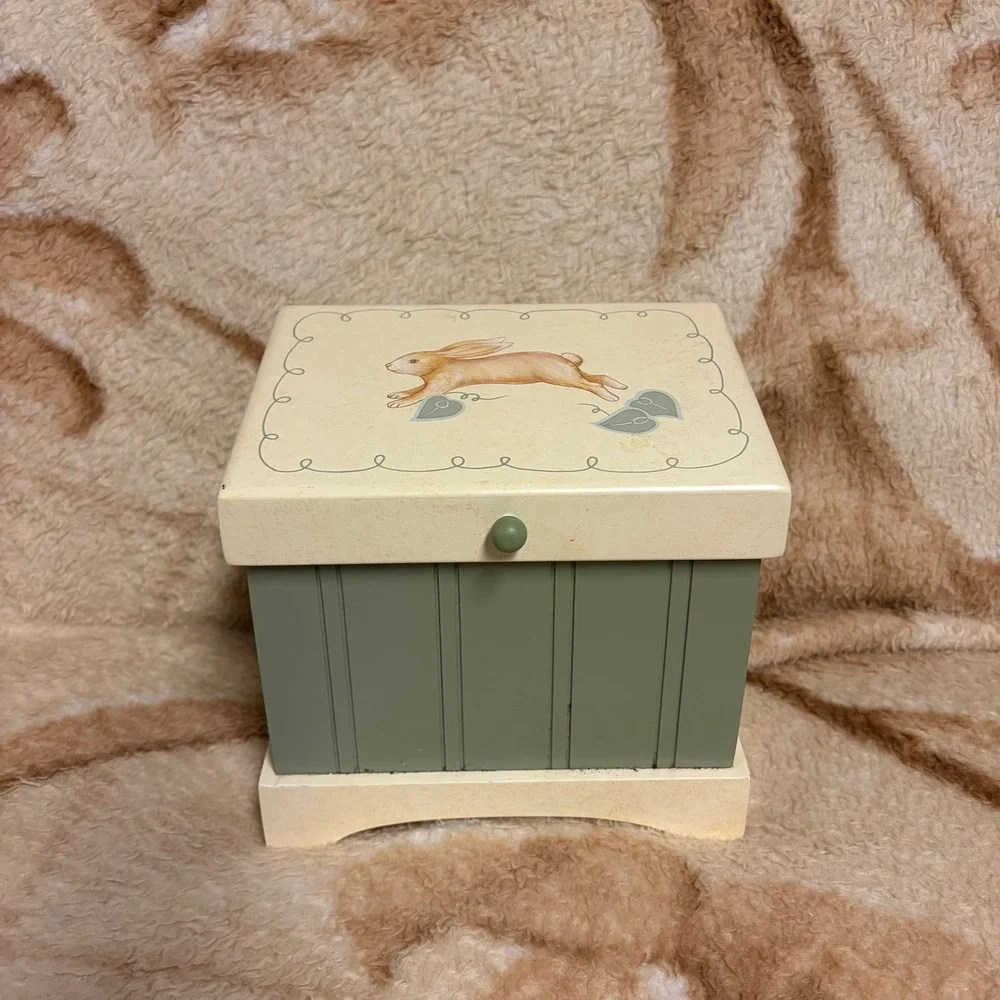 Vintage Cottage Core Nursery Bunny Recipe Trinket Jewelry Keepsake‎ Box 2002
